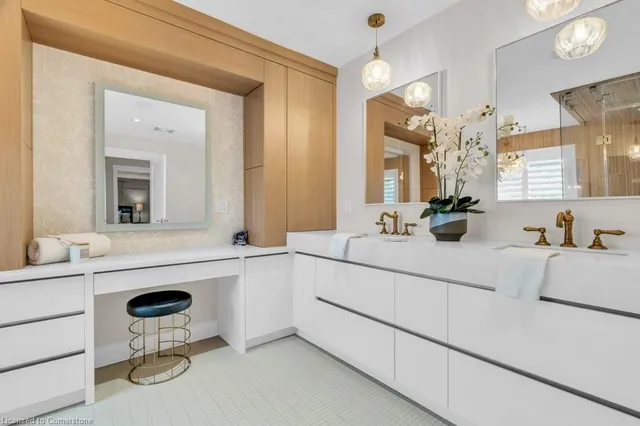 Additional image 31 of 42 Grasswood St