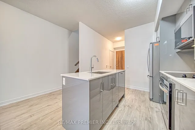 Additional image 24 of 251 Manitoba Ave Unit 105