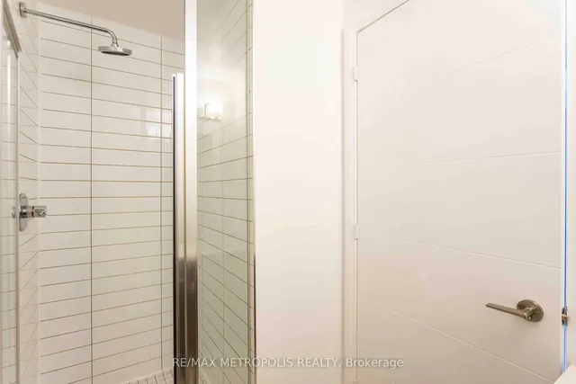 Additional image 8 of 460 Adelaide St Unit 2116