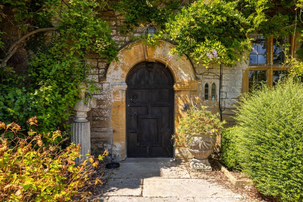 Additional image 4 of Tintinhull, Yeovil, Somerset, BA22