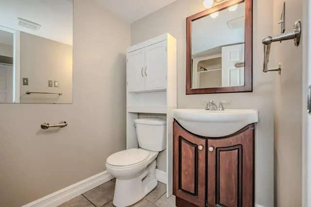 Additional image 27 of 3 REISTVIEW St