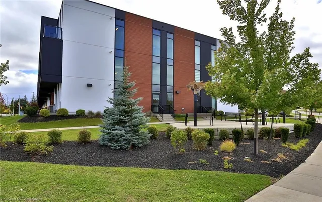 Additional image 4 of 5 Wake Robin Dr Unit 118