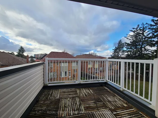 Additional image 31 of 54 Wyper Sq