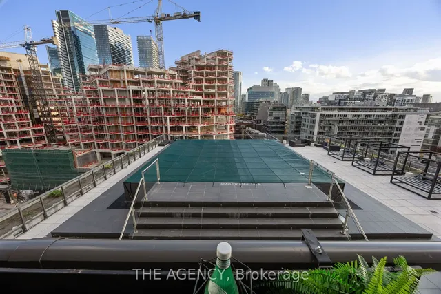 Additional image 22 of 560 King St Unit 1011