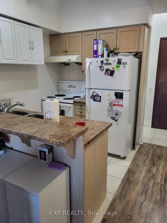 Additional image 4 of 1 Clairtrell Rd Unit 201