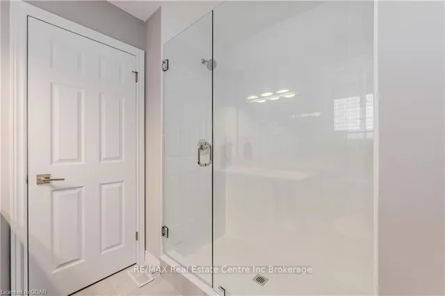 Additional image 39 of 27 SPACHMAN St