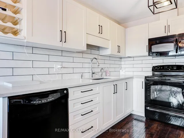 Additional image 14 of 920 Dunblane Crt