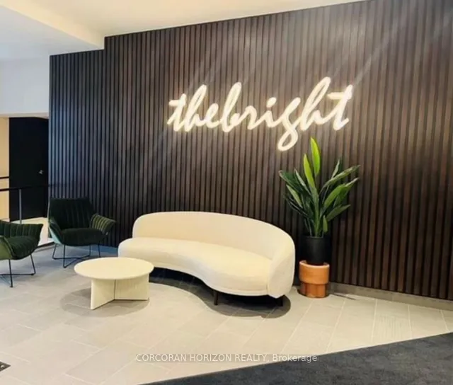 Additional image 5 of 741 King St Unit 611