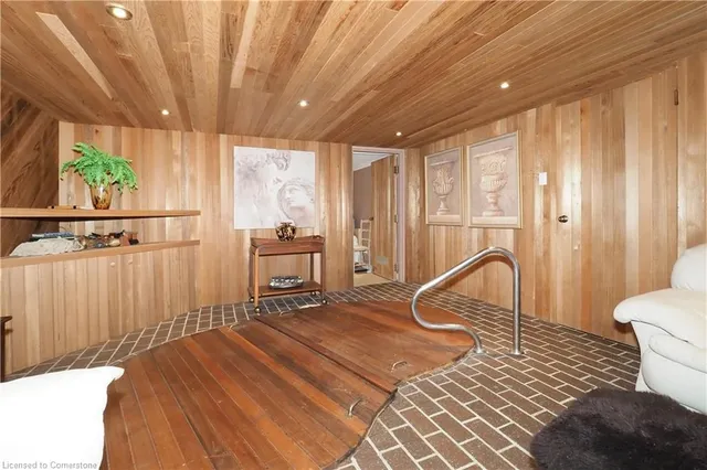 Additional image 36 of 718 Rockway Dr