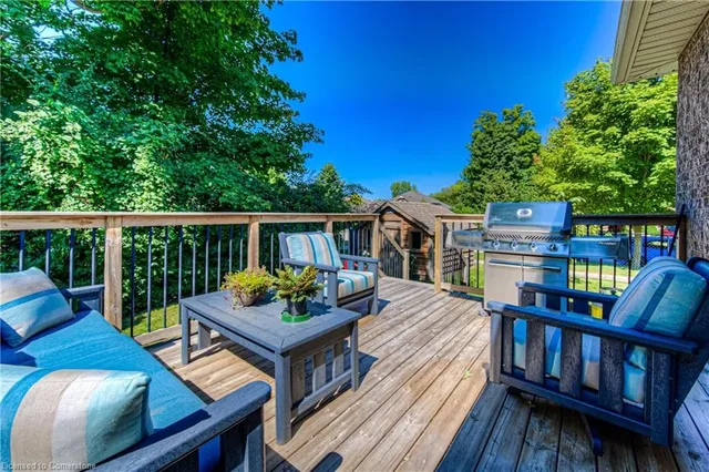 Additional image 33 of 89 Hearthwood Cres