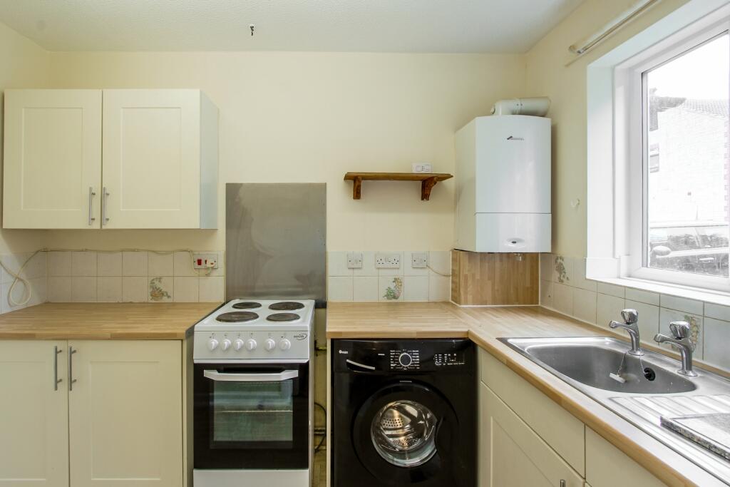 Additional image 5 of Trellech Court, Yeovil