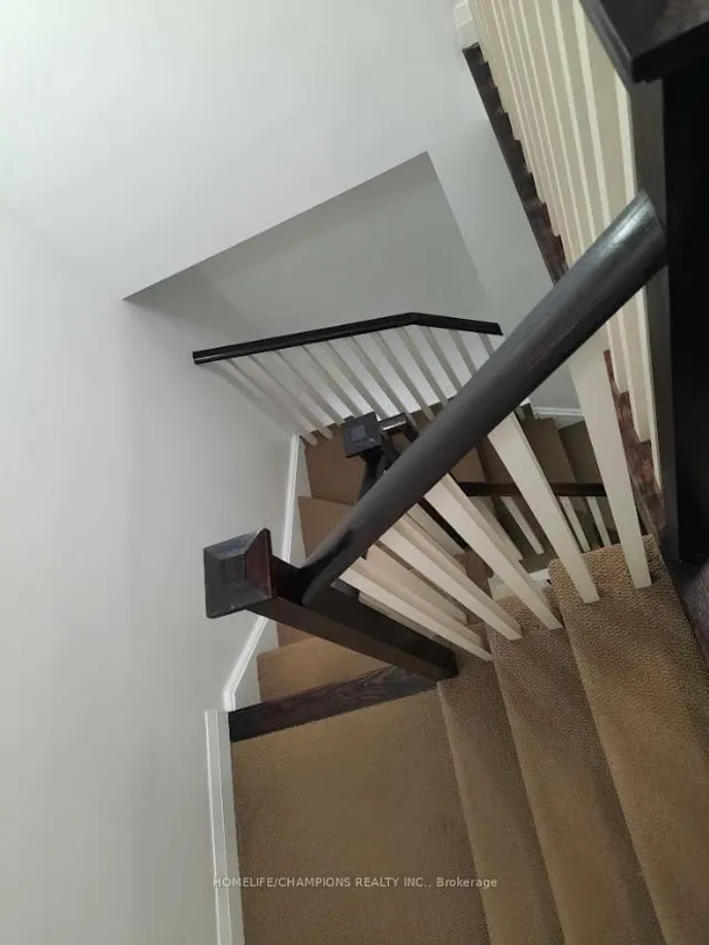 Additional image 16 of 27 VALHALLA INN Rd Unit 59