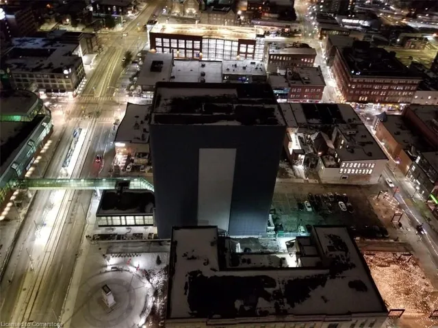 Additional image 29 of 60 Frederick St Unit 2910