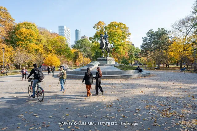 Additional image 38 of 35 Hayden St Unit 2901