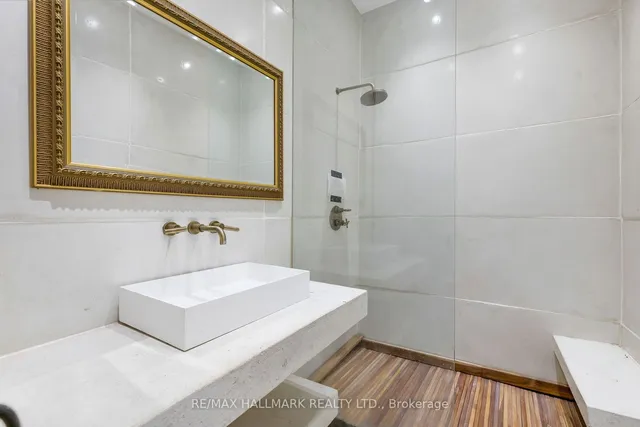 Additional image 25 of 10 Saunders Ave