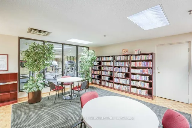 Additional image 34 of 275 Bamburgh Circ Unit 1501