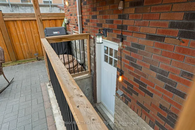 Additional image 26 of 1655 Keele St