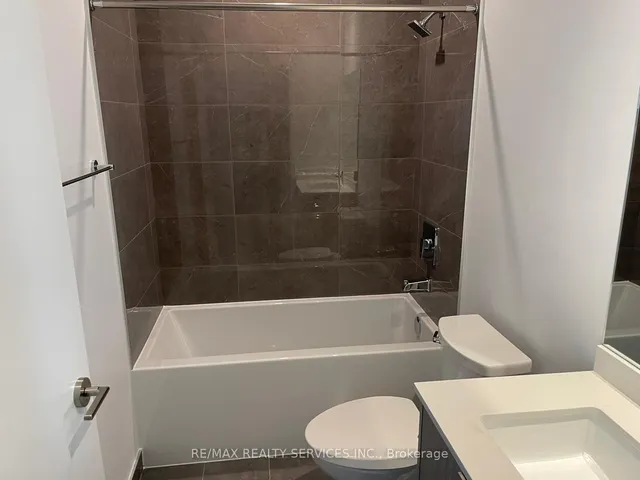 Additional image 11 of 1926 Lakeshore Blvd Unit 3211