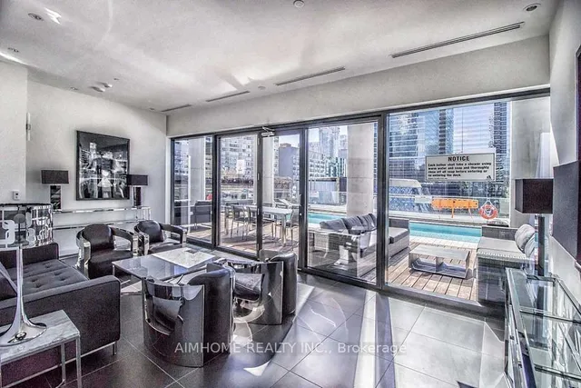 Additional image 25 of 224 King St Unit 1003