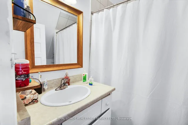 Additional image 26 of 575 Huron St