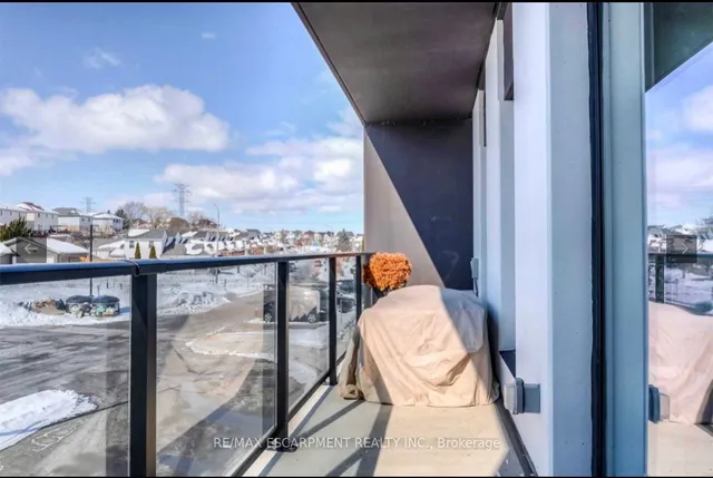 Additional image 6 of 5 Wake Robin Dr Unit 210