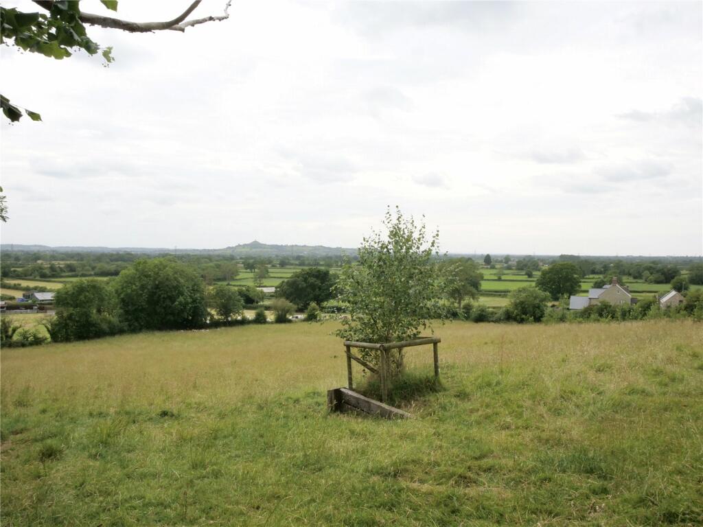 Additional image 25 of Excellent home with land in North Wootton