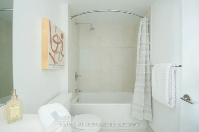 Additional image 15 of 30 Samuel Wood Way Unit 1301