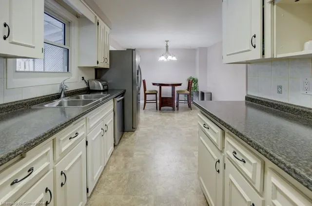 Additional image 7 of 29 Selkirk Dr