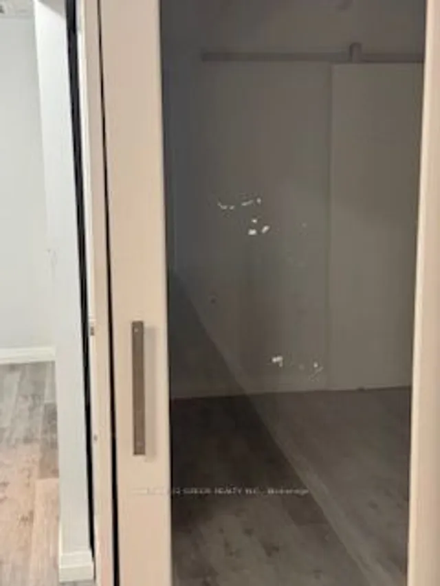 Additional image 21 of 108 Garment St Unit 203