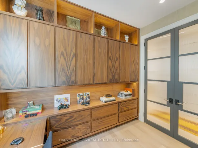 Additional image 13 of 419 Glengrove Ave