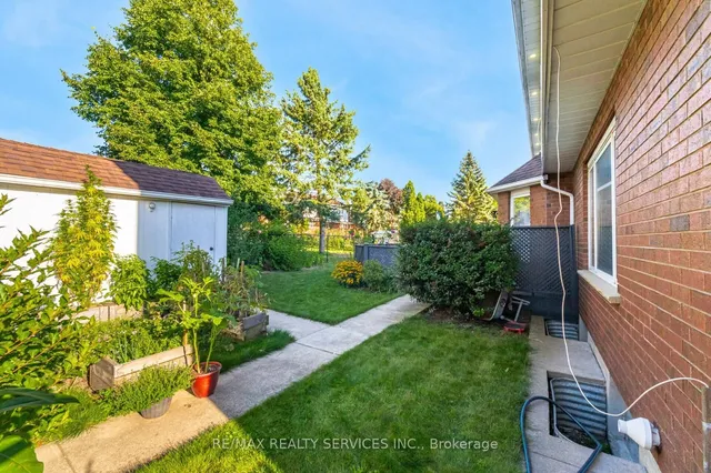 Additional image 40 of 41 Jadestone Crt