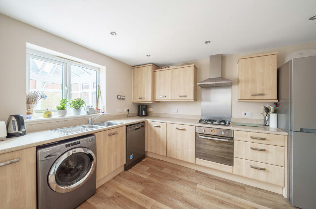 Additional image 5 of Harbin Close, Yeovil, Somerset, BA21