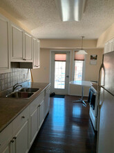 Additional image 2 of 873 Waverley St