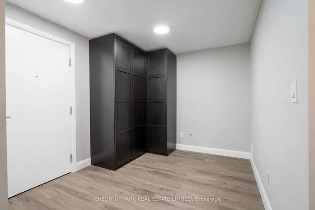 Additional image 23 of 270 Wellington St Unit 523