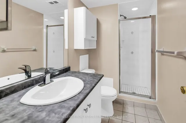 Additional image 20 of 43 Eglinton Ave Unit 605