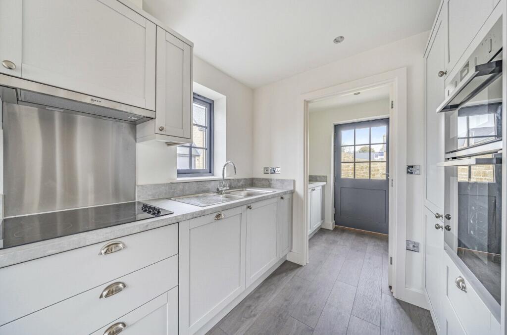 Additional image 7 of King Alfred's Drive, Wincanton, Somerset, BA9