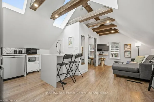 Additional image 2 of 11 MANSION St