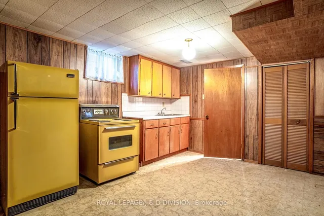 Additional image 32 of 906 Kennedy Rd