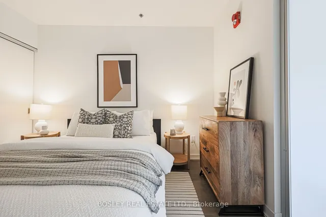 Additional image 13 of 41 Ossington Ave Unit 204