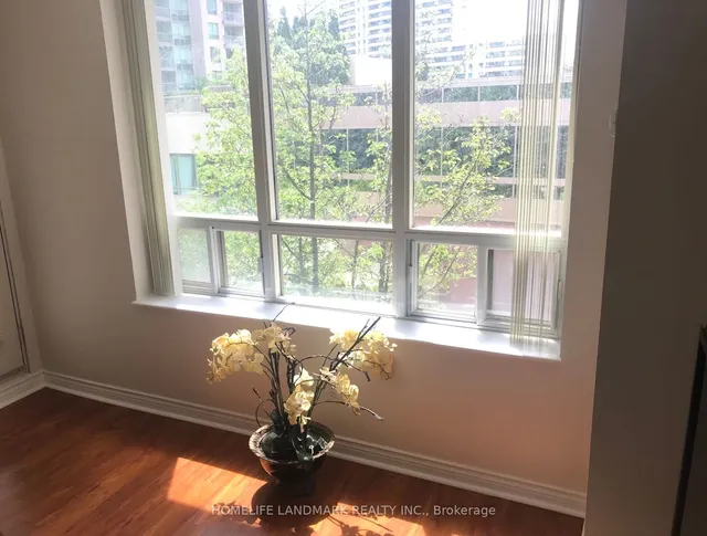 Additional image 4 of 260 Doris Ave Unit 302