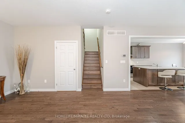 Additional image 18 of 504 Florencedale Cres