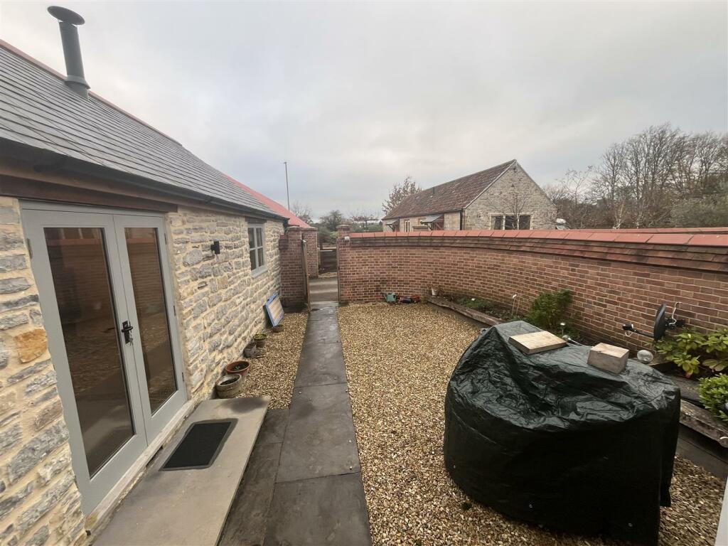 Additional image 10 of Fosse Way, Ilchester