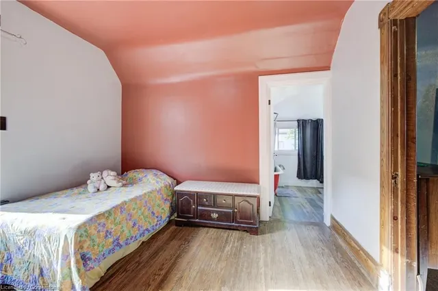 Additional image 34 of 15 St Leger St