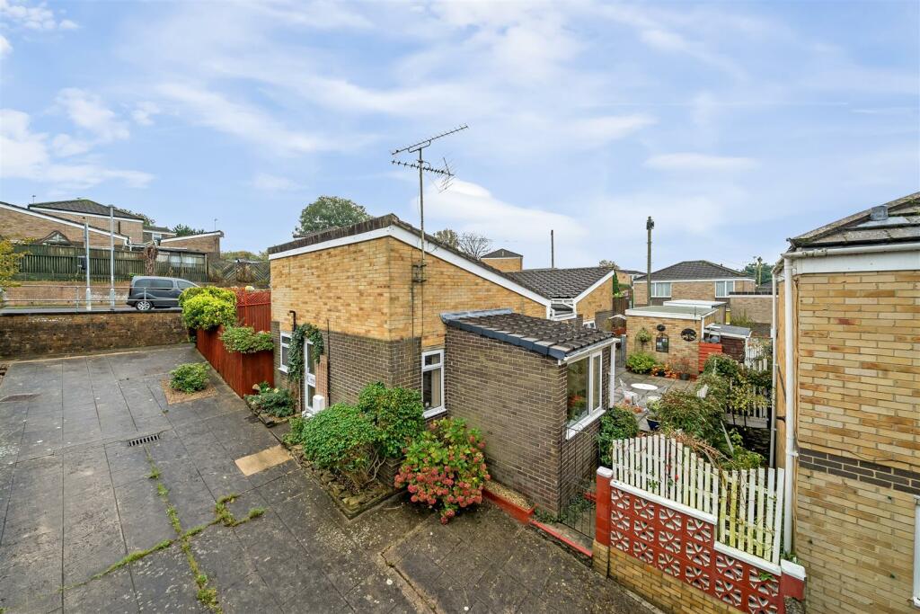 Additional image 19 of Monks Dale, Yeovil