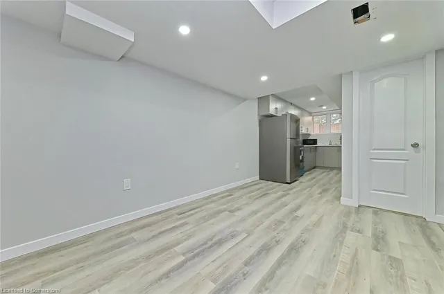 Additional image 30 of 32 Pony Way