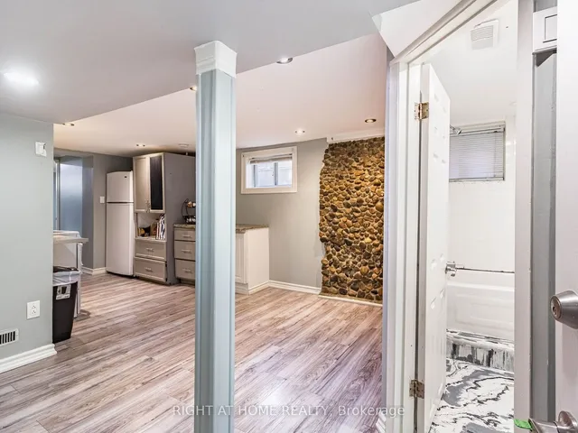 Additional image 34 of 75 Seventeenth St