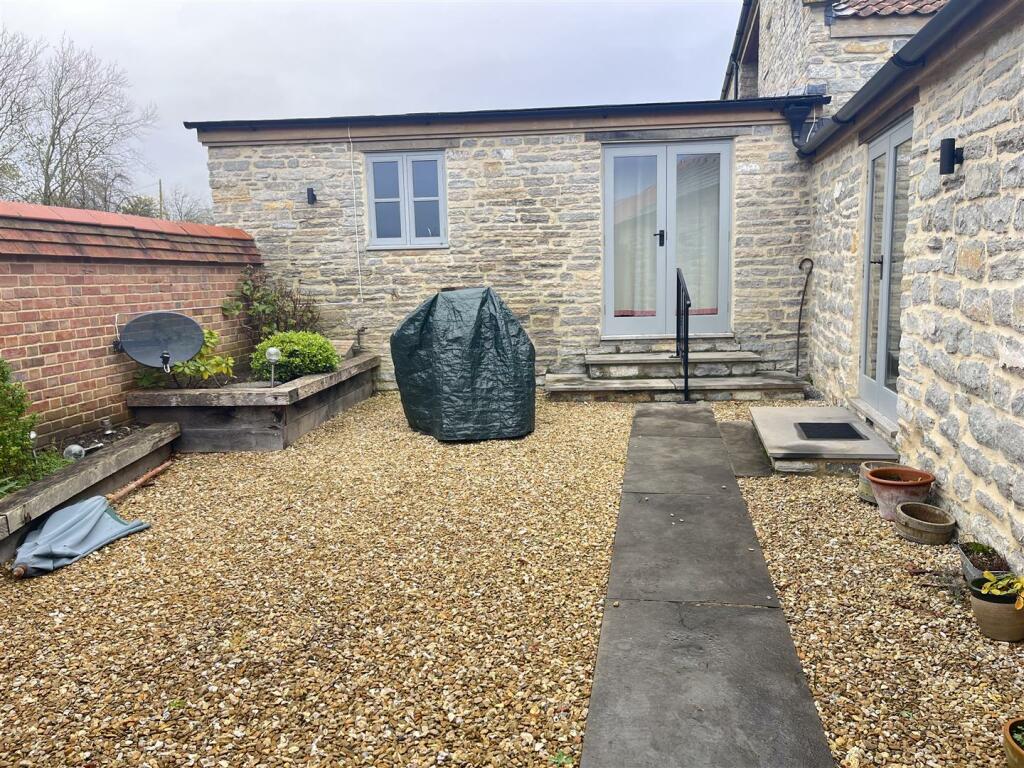 Additional image 11 of Fosse Way, Ilchester