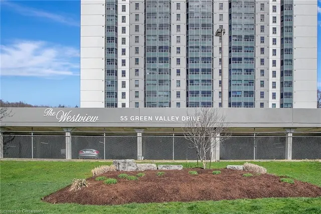 Additional image 4 of 55 Green Valley Dr Unit 411