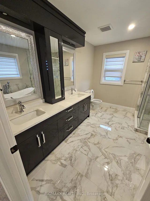 Additional image 21 of 23 Forfar Ave