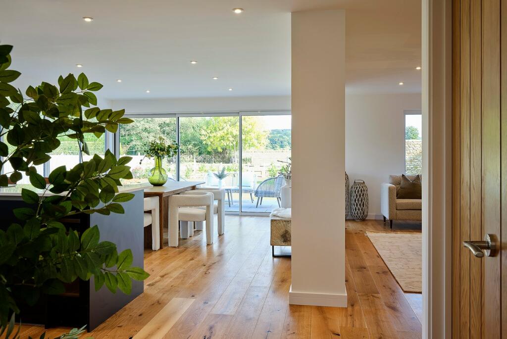 Additional image 6 of Court Farm, West Woodlands, BA11